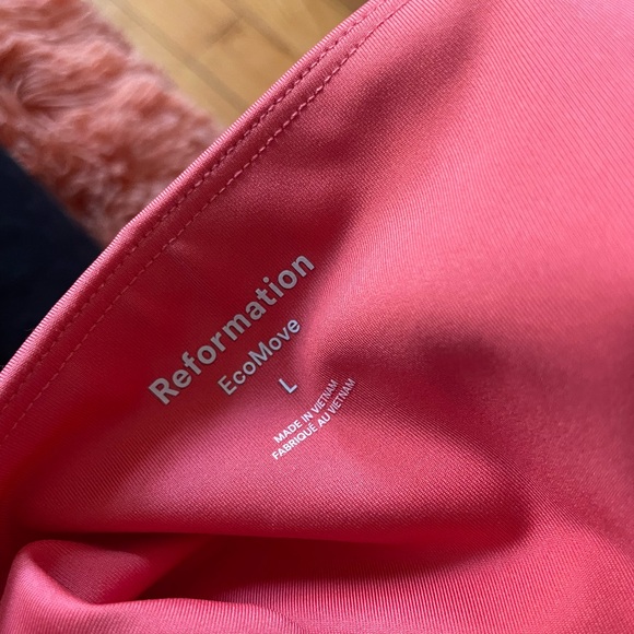 ❤️ Summer Sale ❤️NWT Reformation Ecomove High Rise Leggings Hot Coral - Picture 4 of 4